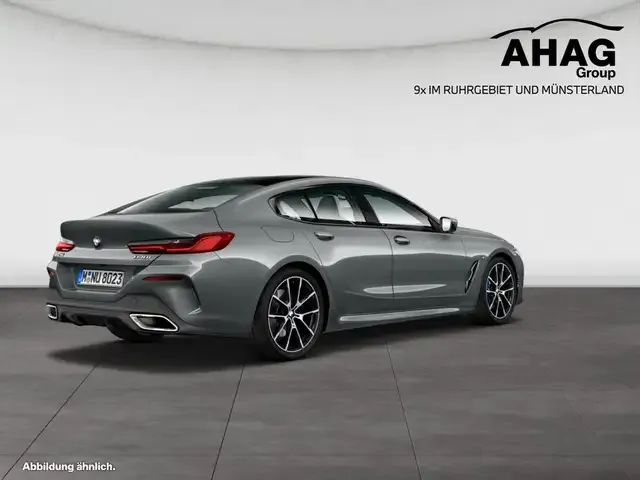 BMW 840