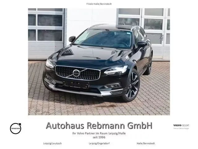 Volvo V90 Cross Country