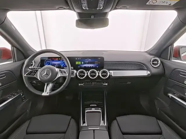 Mercedes-Benz EQB 300