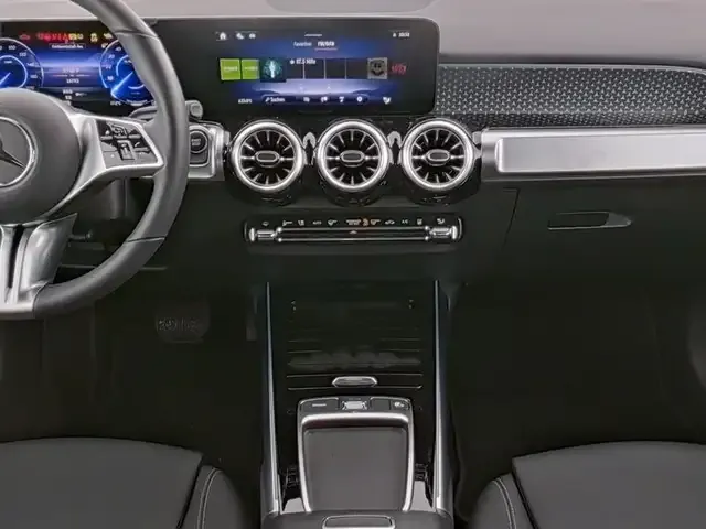 Mercedes-Benz EQB 300