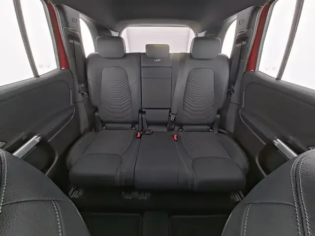 Mercedes-Benz EQB 300