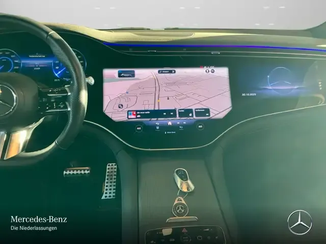 Mercedes-Benz EQS SUV