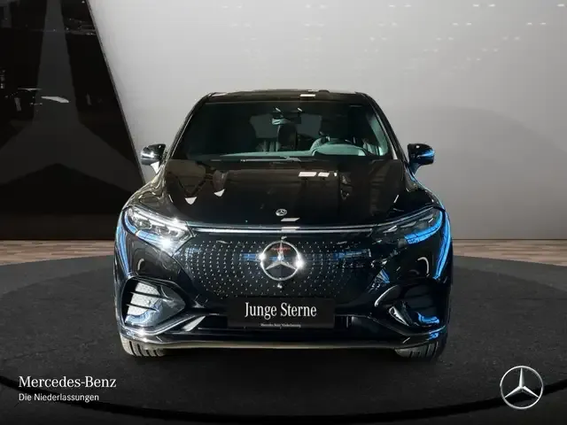 Mercedes-Benz EQS SUV