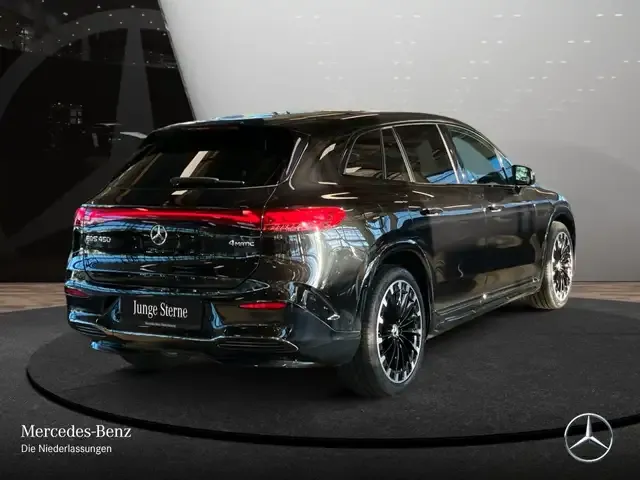 Mercedes-Benz EQS SUV