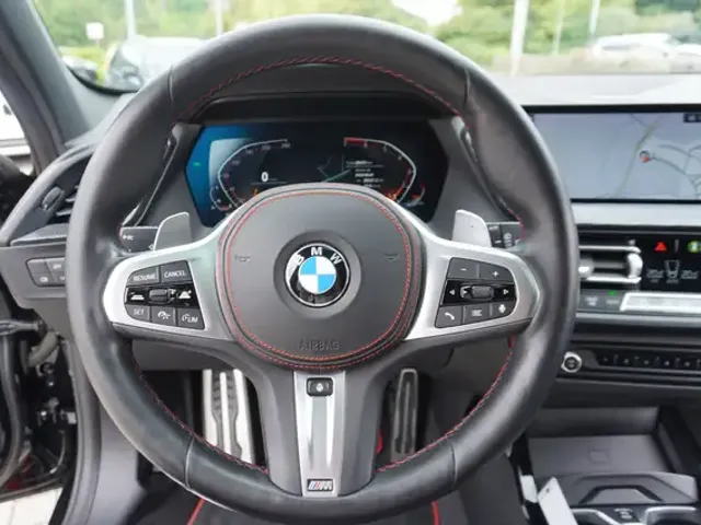 BMW 128