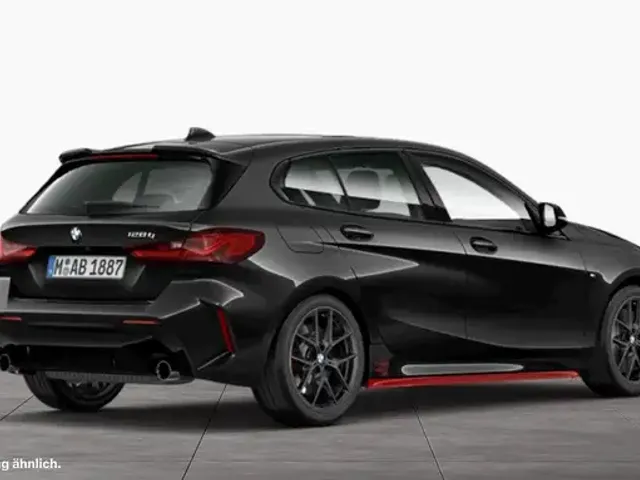 BMW 128