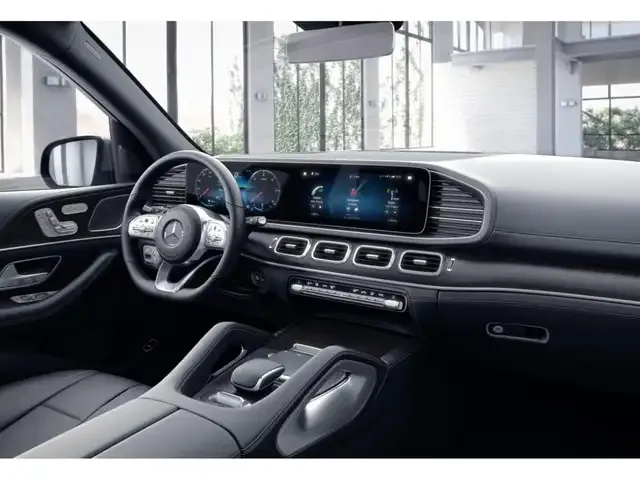 Mercedes-Benz GLS 400
