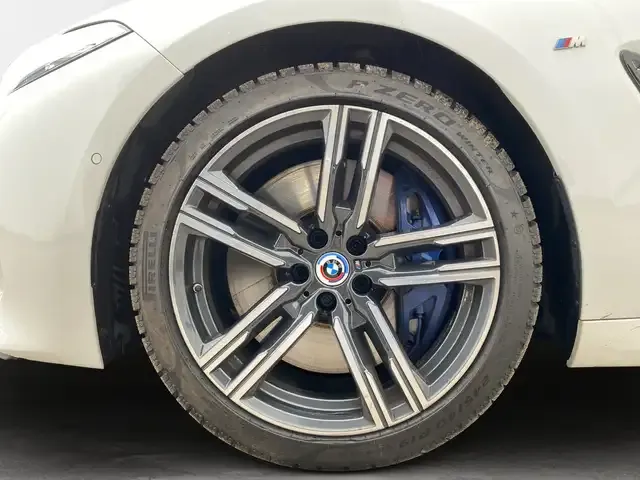 BMW M850