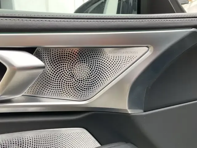 BMW M850