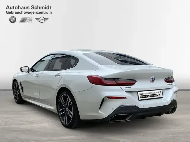 BMW M850