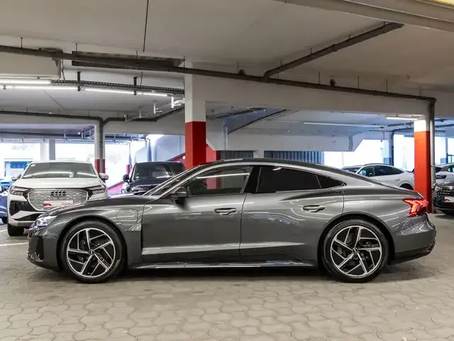 Audi e-tron GT