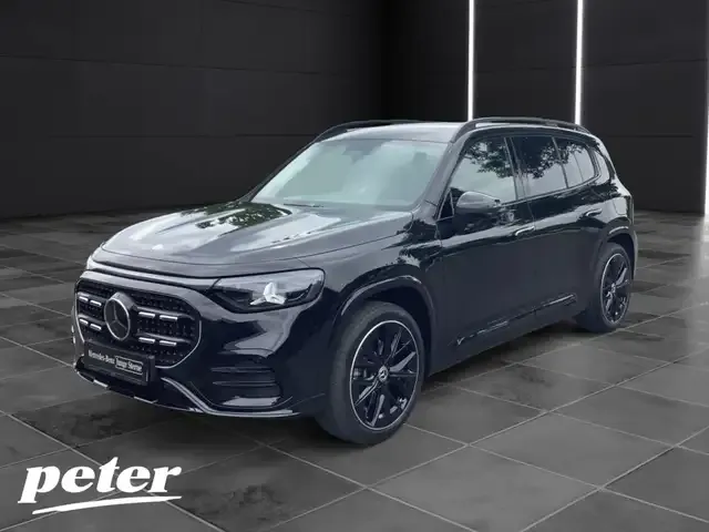 Mercedes-Benz GLB 220