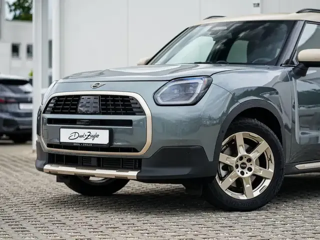 MINI Cooper Countryman