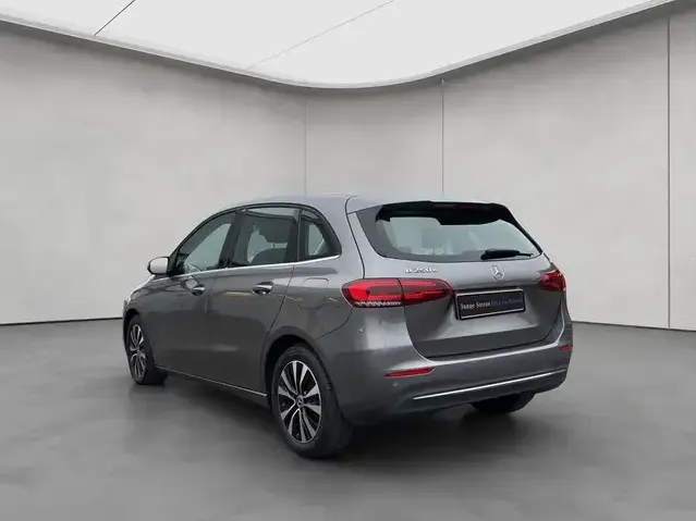 Mercedes-Benz B 250