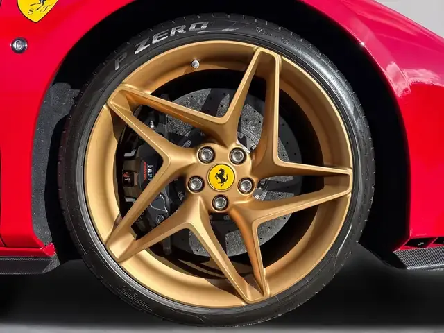 Ferrari F8 Spider