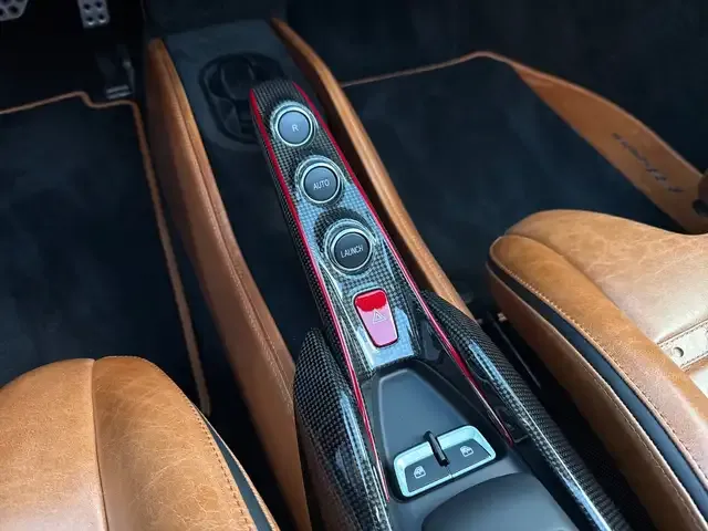 Ferrari F8 Spider