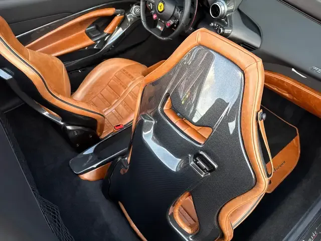 Ferrari F8 Spider