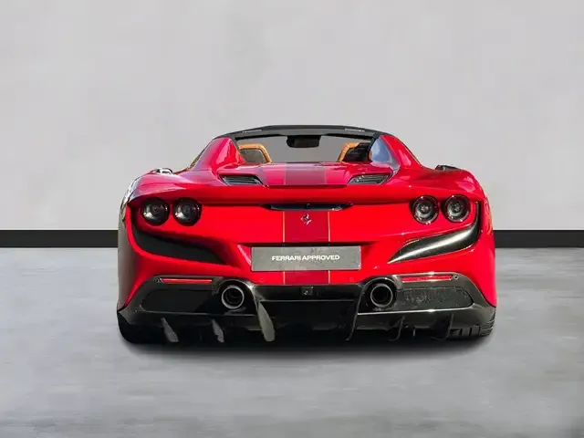 Ferrari F8 Spider