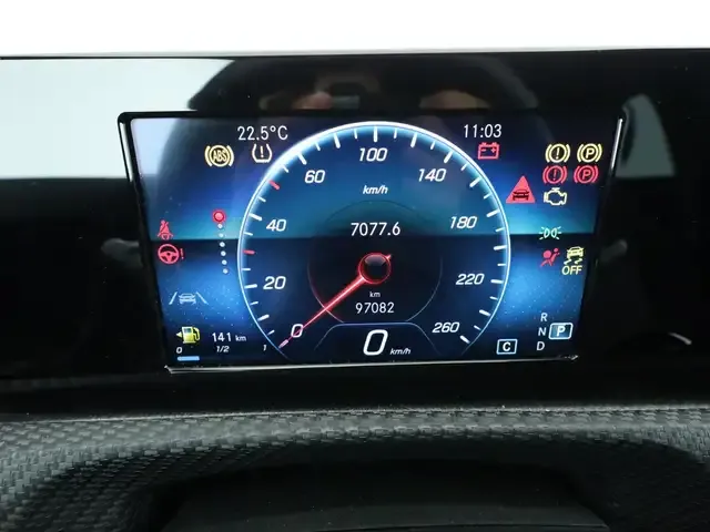 Mercedes-Benz CLA 180