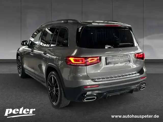 Mercedes-Benz GLB 200