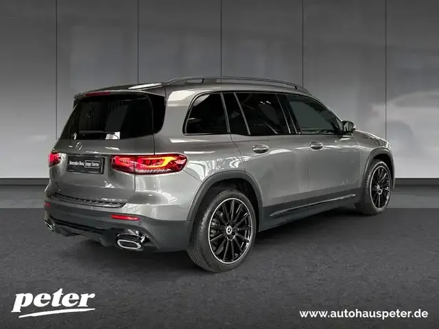 Mercedes-Benz GLB 200