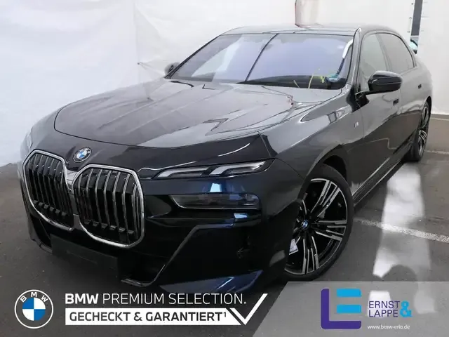 BMW 740