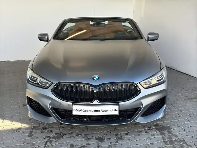 BMW 840