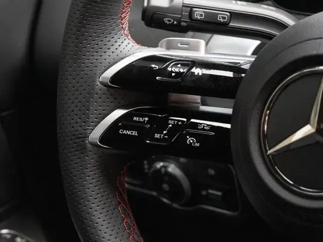 Mercedes-Benz GLB 180
