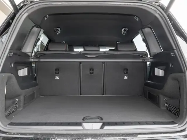 Mercedes-Benz GLB 180