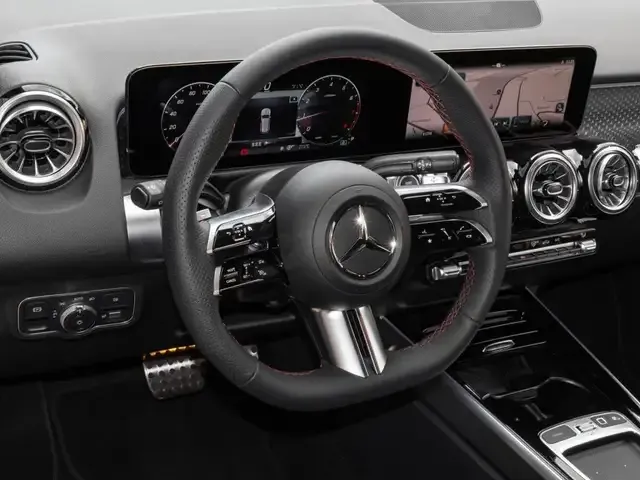 Mercedes-Benz GLB 180