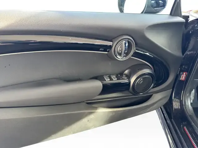 MINI John Cooper Works Cabrio