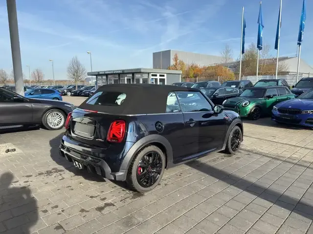 MINI John Cooper Works Cabrio