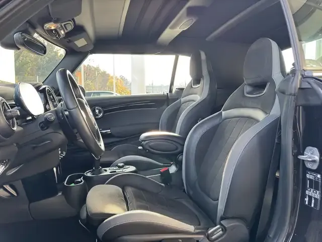 MINI John Cooper Works Cabrio