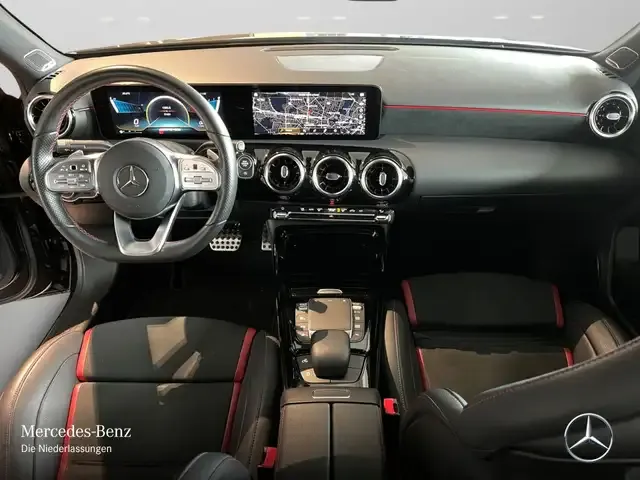 Mercedes-Benz A 35 AMG