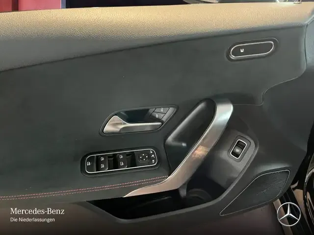 Mercedes-Benz A 35 AMG