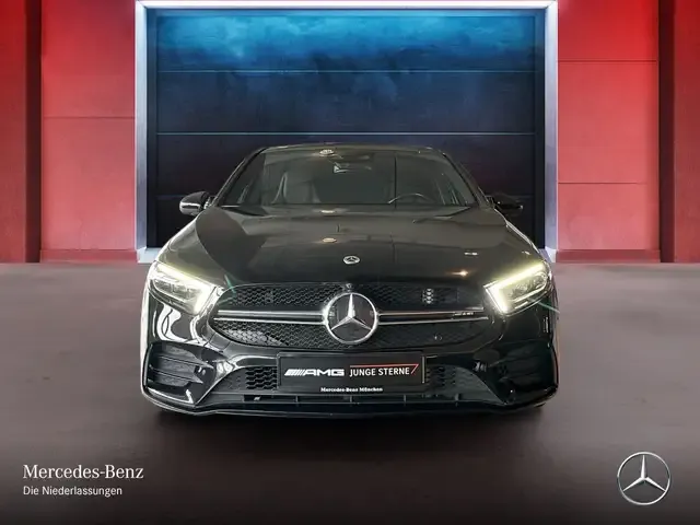 Mercedes-Benz A 35 AMG