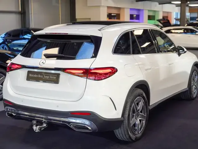 Mercedes-Benz GLC 220