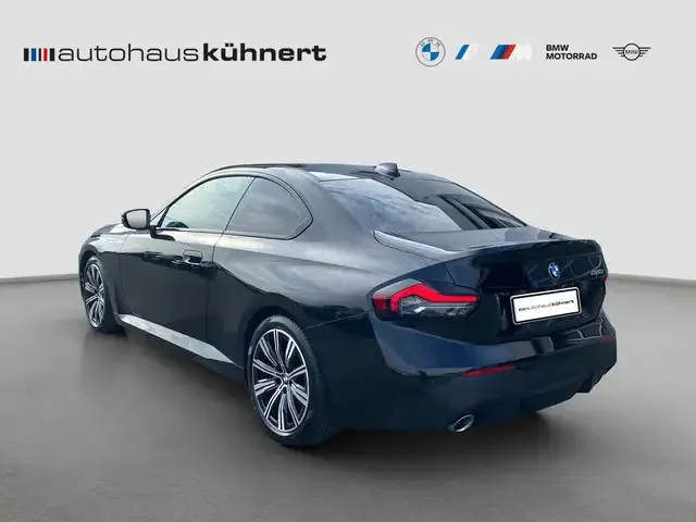 BMW 220