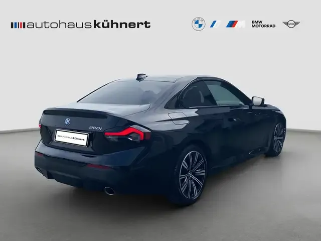 BMW 220