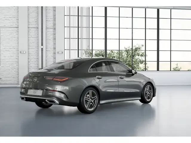 Mercedes-Benz CLA 180
