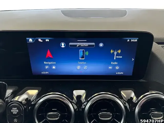 Mercedes-Benz GLA 200