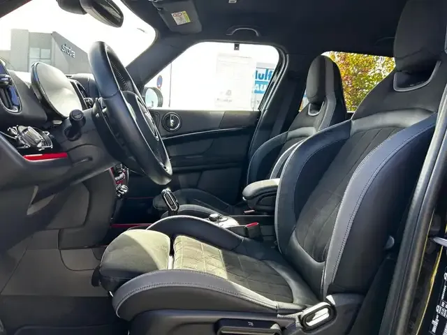 MINI John Cooper Works Countryman