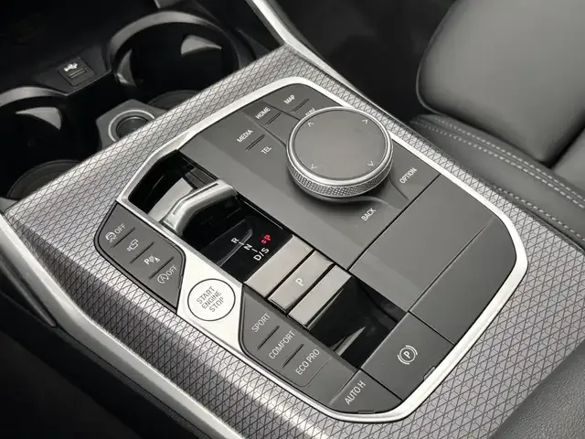 BMW 340