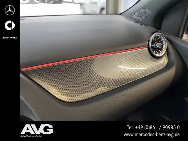 Mercedes-Benz B 220