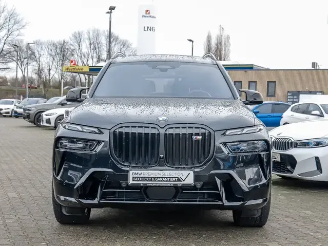 BMW X7 M