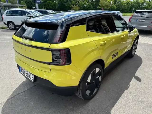 Volvo EX30