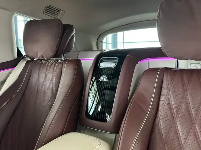 Mercedes-Benz GLS 600