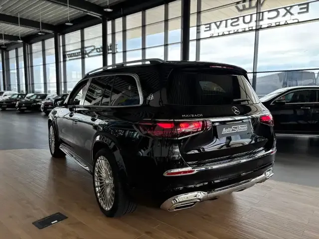 Mercedes-Benz GLS 600