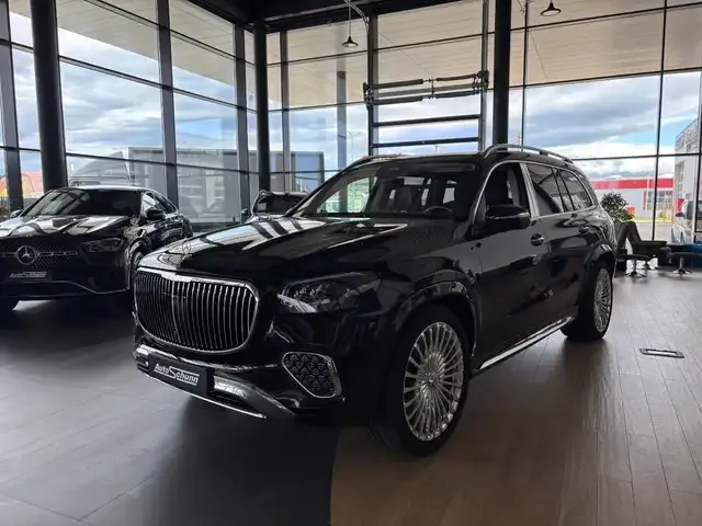 Mercedes-Benz GLS 600