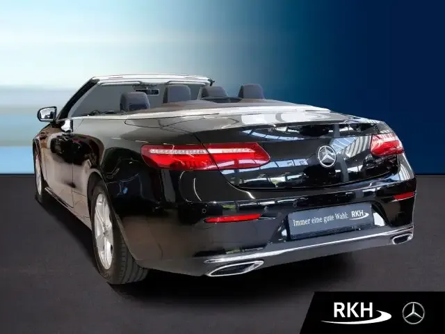 Mercedes-Benz E 200